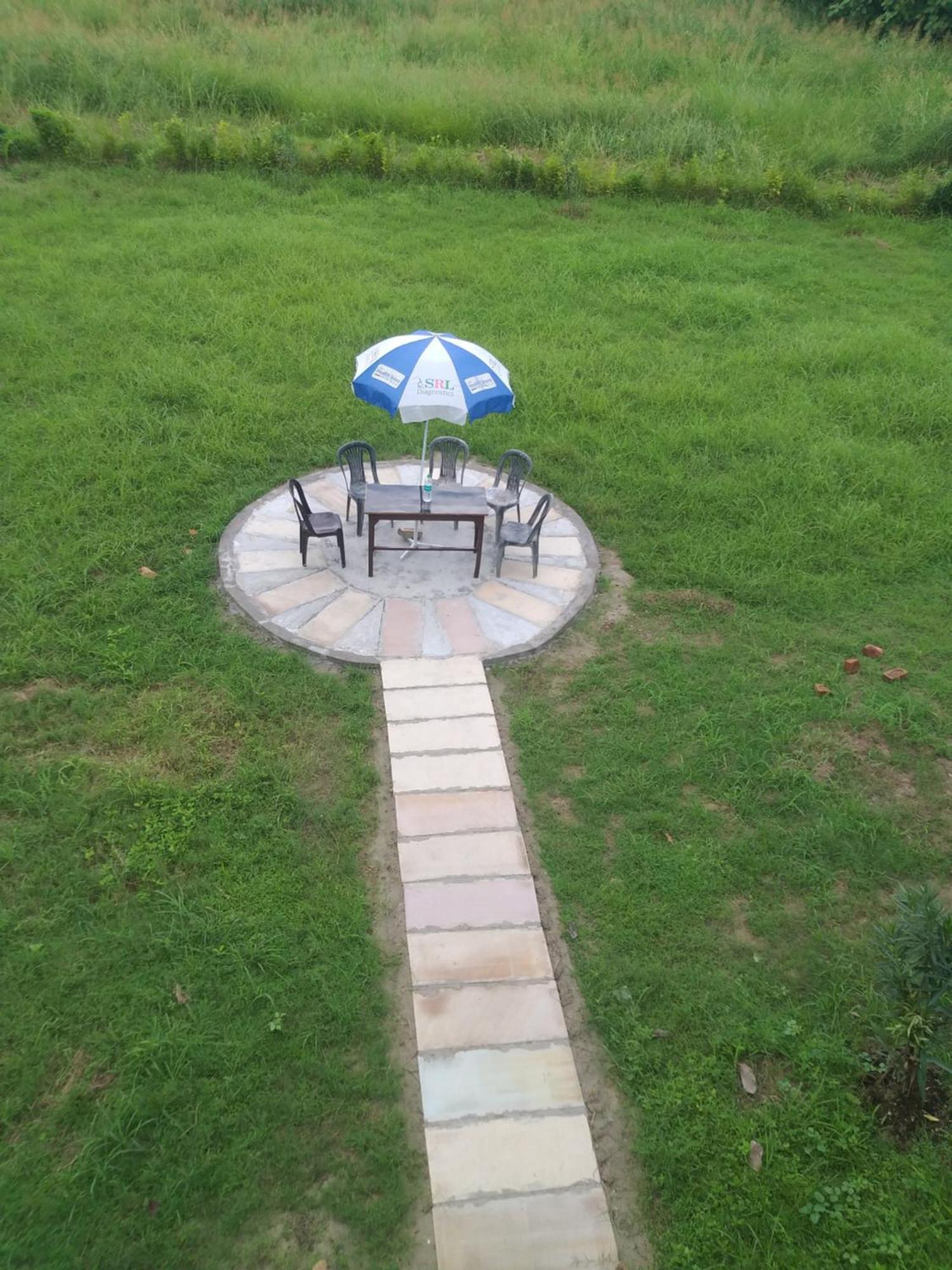 Nature Homestay Benares Buitenkant foto